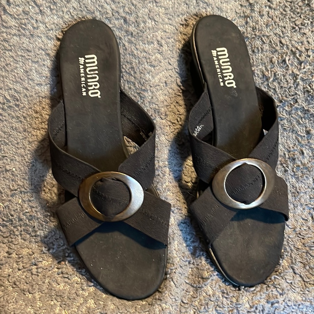 Women’s shoes